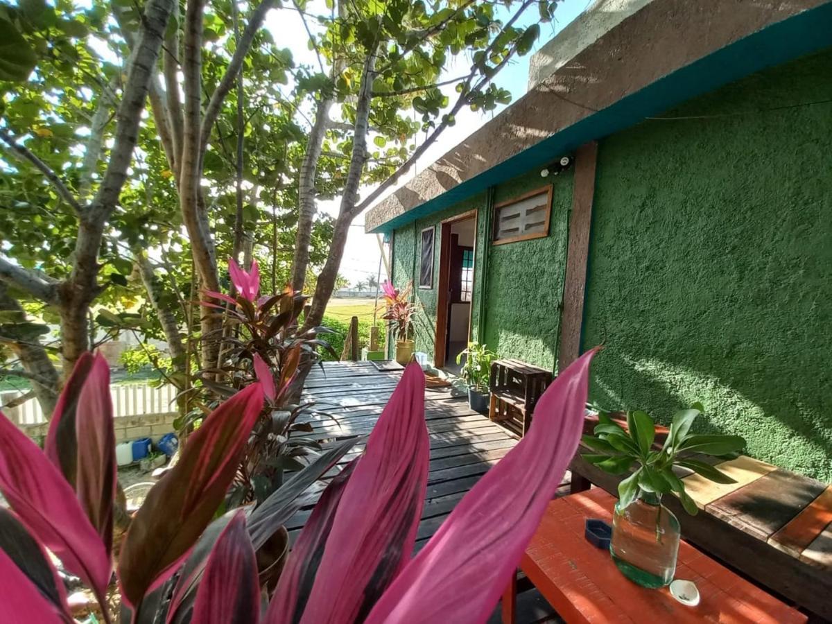 Hostel Utopia Isla Holbox Exterior foto